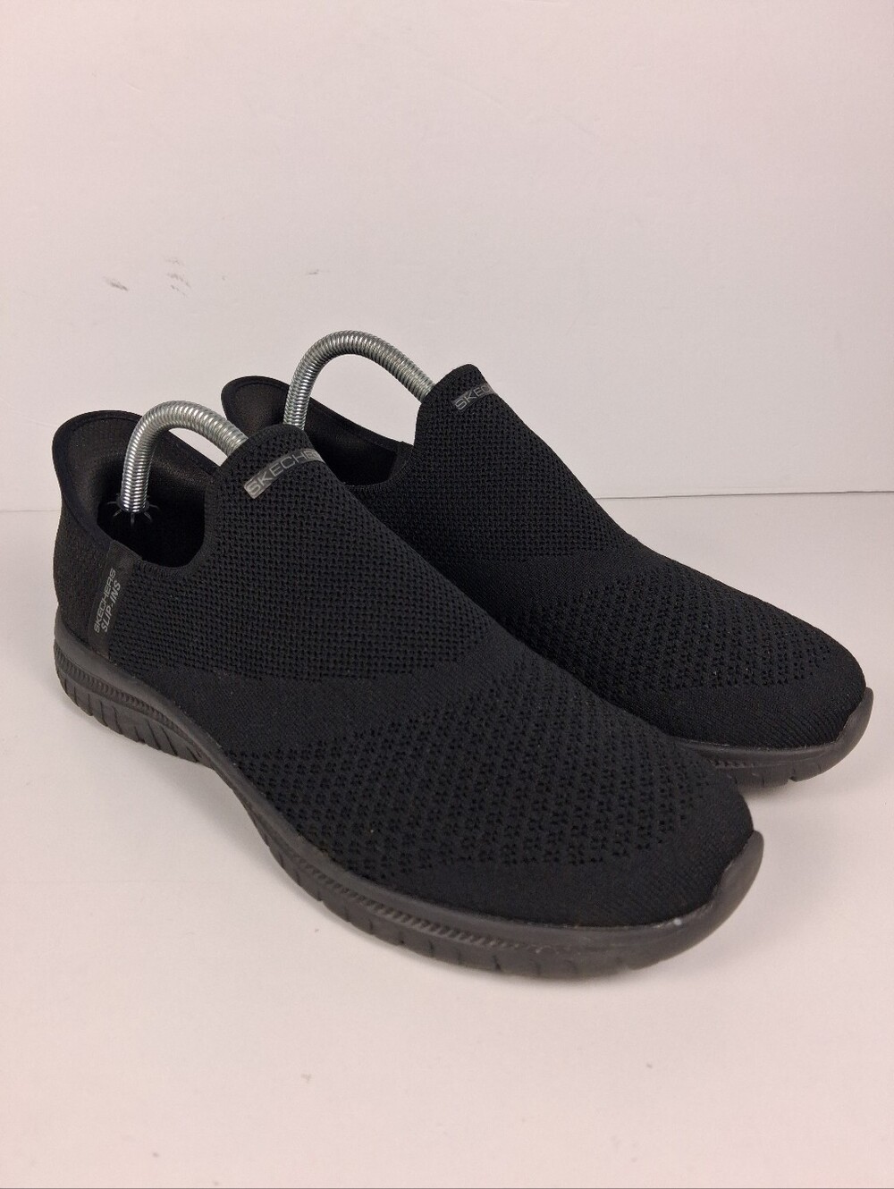 Skechers Hands Free Slip-ins Virtue Sleek Shoes Womens 10 Black Walking Comfort
